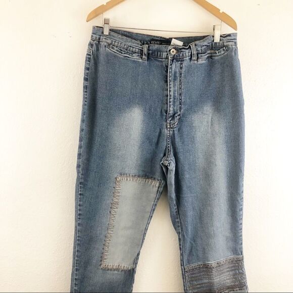 Revolt blue patch high rise jeans size 20 - Picture 9 of 9